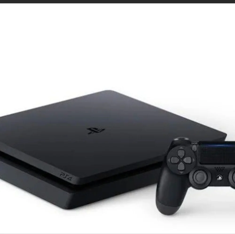 Sony PlayStation 4 w/Two Controllers PS4 Barely Used